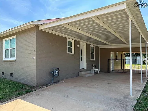 1033 Westerly Pl Photo 1