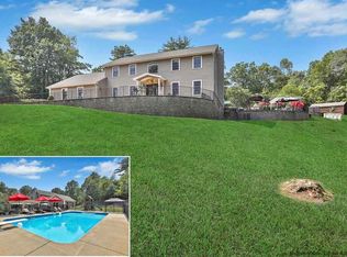 10 North Dr, Red Hook, NY 12571