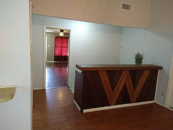 4th image of 4317 Green Grove Dr