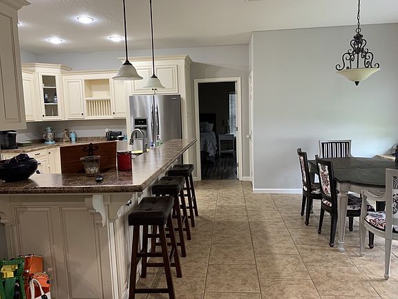 5th image of 182 Larkspur Dr