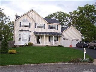 1st image of 15 Sylvester Ct