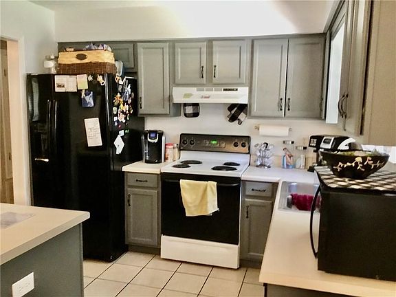 4th image of 6380 Woodside Dr