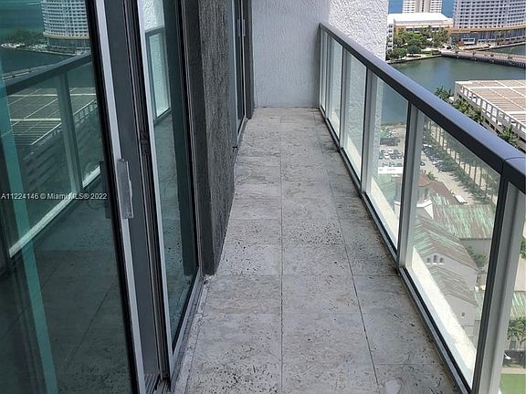 3rd image of 500 Brickell Ave APT 2408