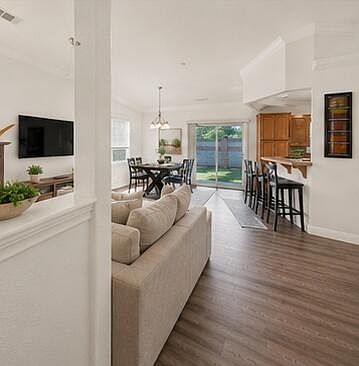 5th image of 4178 Sunflower Dr