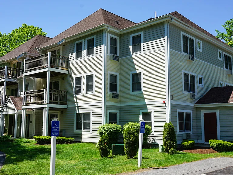 Littlebrook Apartments — Photo 10