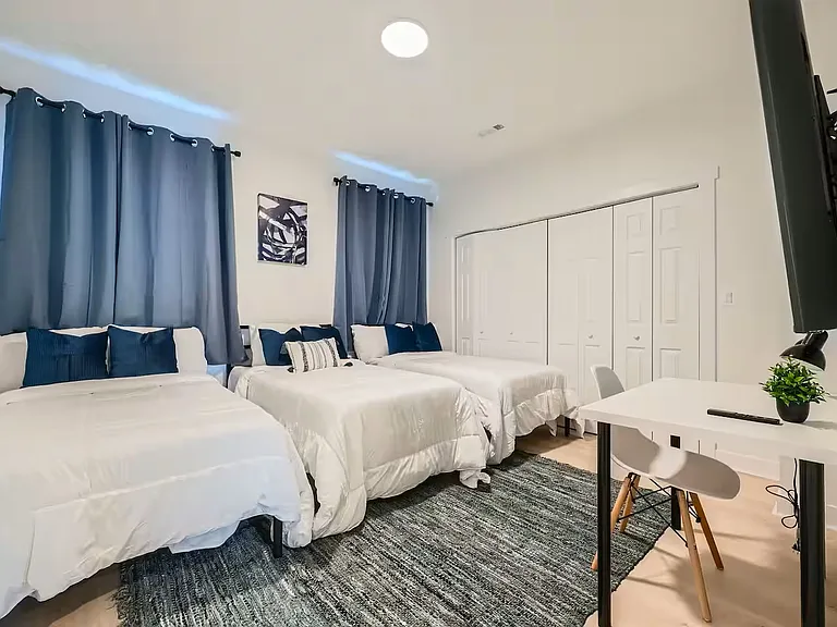 731 S Ann St #3 — Photo 10