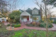 NE 60th St-S2211-003.jpg