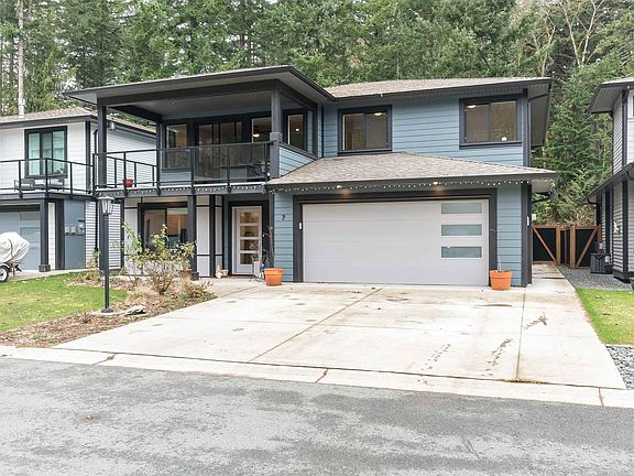 2nd image of 21196 Kettle Valley Rd #7