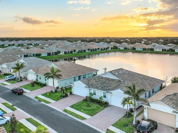 1212 Enbrook Loop, Naples, FL 34114