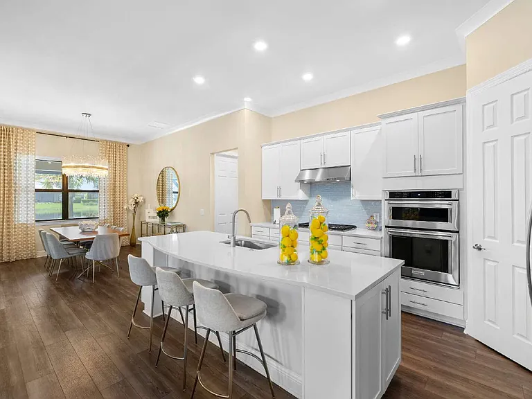 9799 Everglades Dr — Photo 4