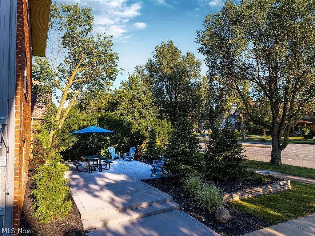 1 bed, 720 sqft, $1,400 — Photo 2