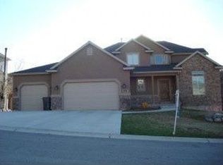 242 S Hillside Dr, Elk Ridge, UT 84651