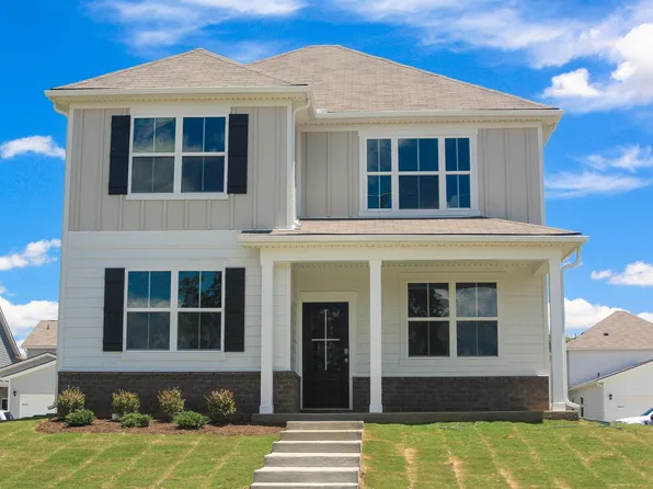 4027 Red Hawk Rd, Columbia, TN 38401