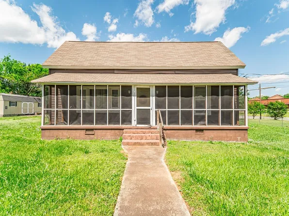 6 Lyman St, Pelzer, SC 29669