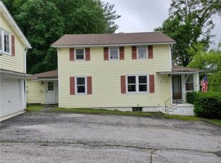 15 Old Grove St, New Milford, CT 06776