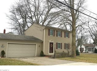 5577 Haley St, Vermilion, OH 44089