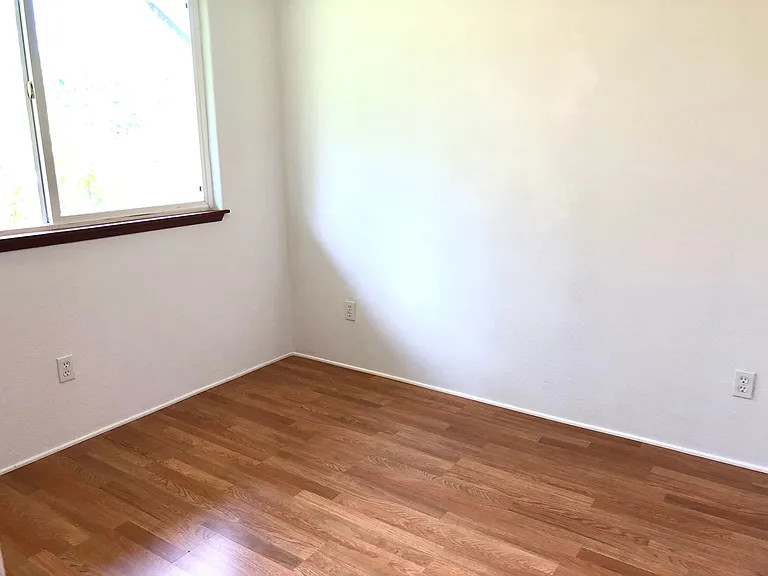 15-1579 Loke Rd #L2 — Photo 9