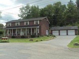 106 Shadow Ln, Beckley, WV 25801