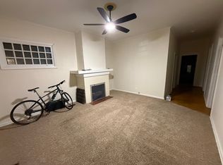 3123 R St #1, Lincoln, NE 68503