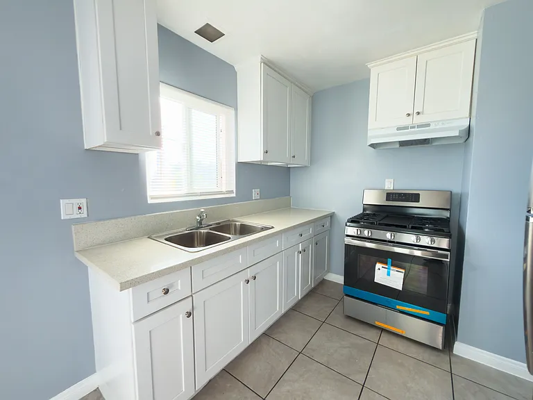 1044 S Montebello Blvd #G — Photo 9