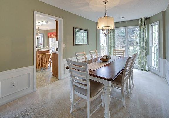 3rd image of 1735 Abinger Ln
