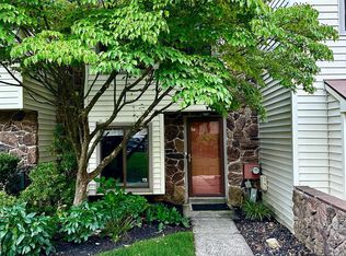 6 Flintlock Ln #6, Wayne, PA 19087