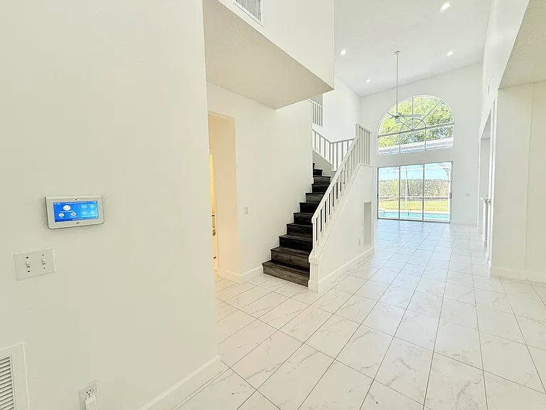 10875 Old Bridgeport Ln — Photo 16