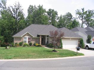 6633 Riva Ridge Ct, Charlotte, NC 28216