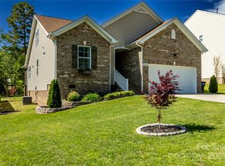 1680 Beleek Ridge Ln, Clover, SC 29710