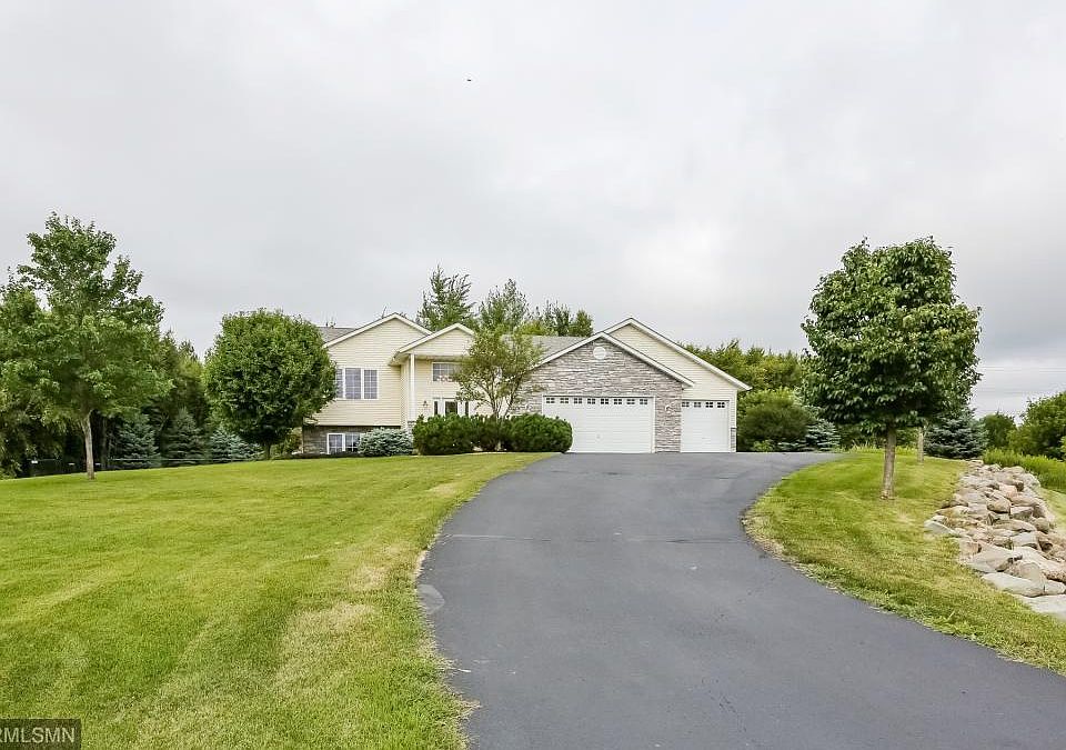 1st image of 22389 Kirk Ct N