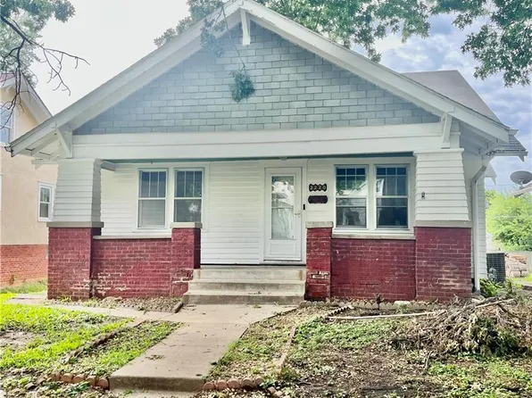 2220 Doniphan Ave, Saint Joseph, MO 64507