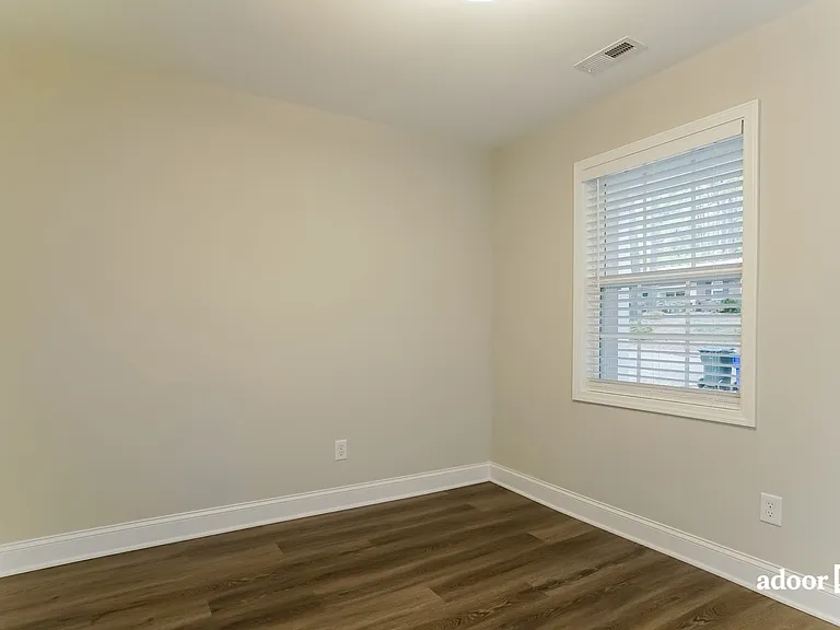 2524 Baney Ct — Photo 13