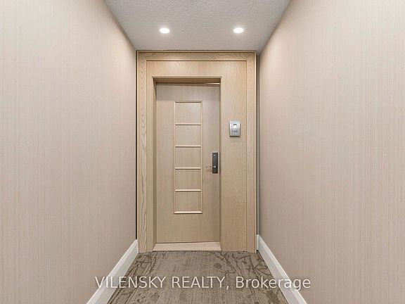 5th image of 509 Beecroft Rd Unit 510