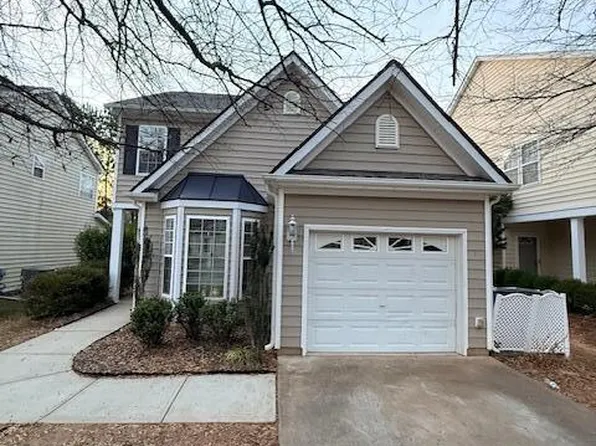 8427 Stone Mason Dr, Raleigh, NC 27613