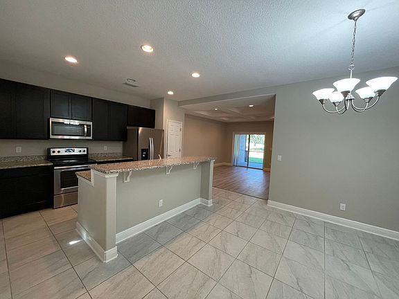 3rd image of 8452 Magnificent Ln