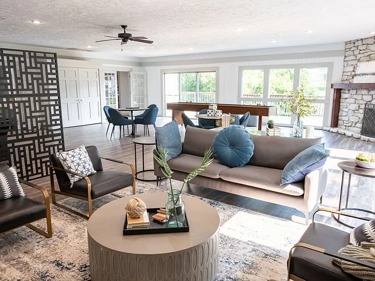 Eagle Creek by Spark Living — Photo 11