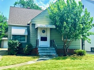 4921 E 108th St, Garfield Heights, OH 44125