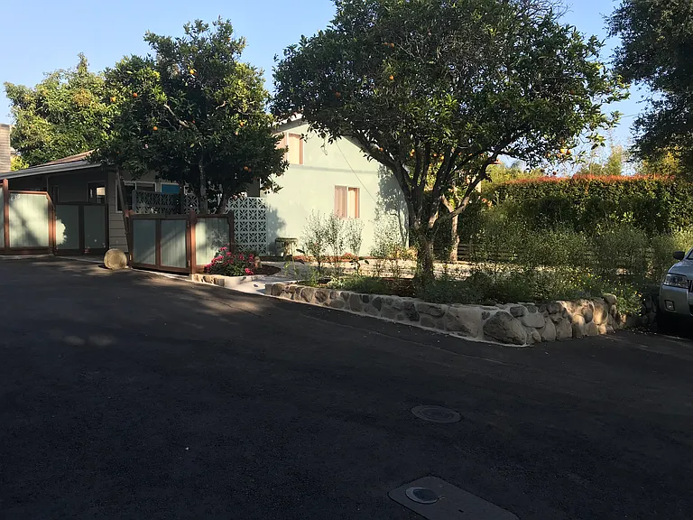 634 Tabor Ln — Photo 29