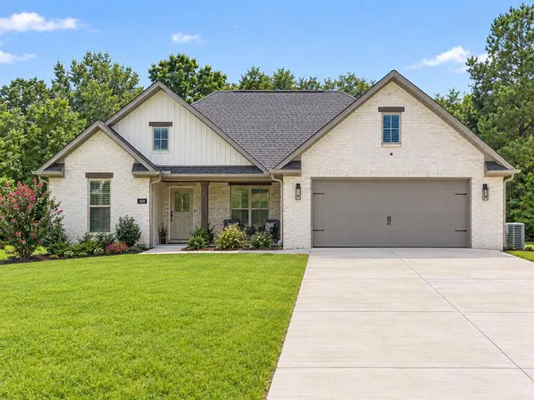 430 Como St, Mc Kenzie, TN 38201