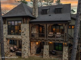 1818 S Rdg, Alexander City, AL 35010