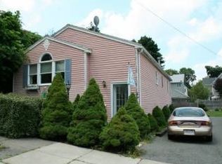 16 Thornton St, Winthrop, MA 02152