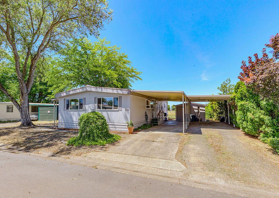 1st image of 2600 Stearns Way Spc 9B