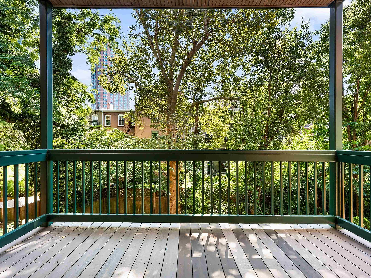 1 bed, 1.0 bath, 733 sqft, $3,600 — Photo 4