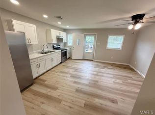 604 N Henderson St, Salem, MO 65560