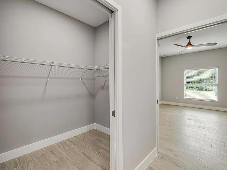 312 NW Baker Rd — Photo 15