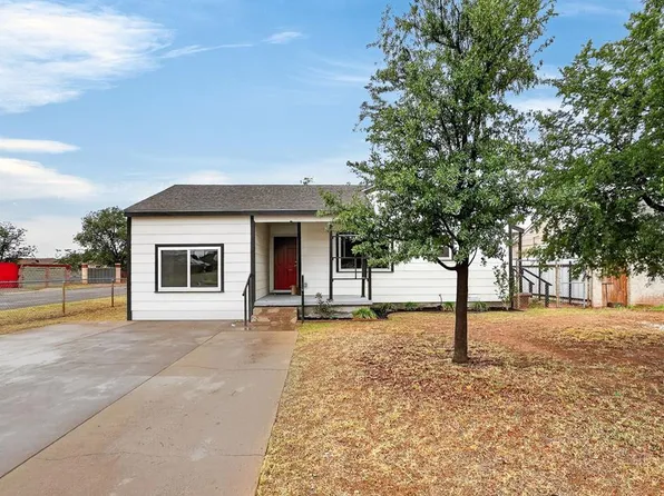 1122 E Cowden Ave, Midland, TX 79701