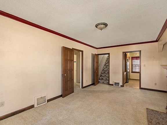 5th image of 2905 46th St