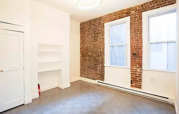 Rented by Compass | media 14