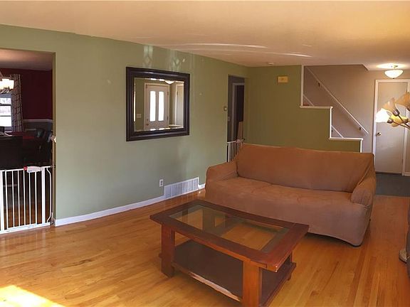 4th image of 4141 Birchwood Dr N