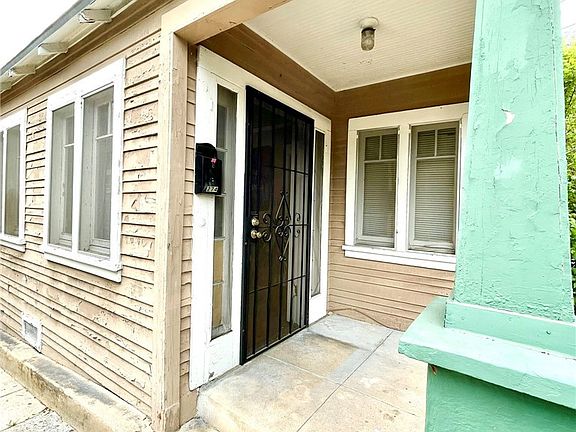 5th image of 272 Thorne St